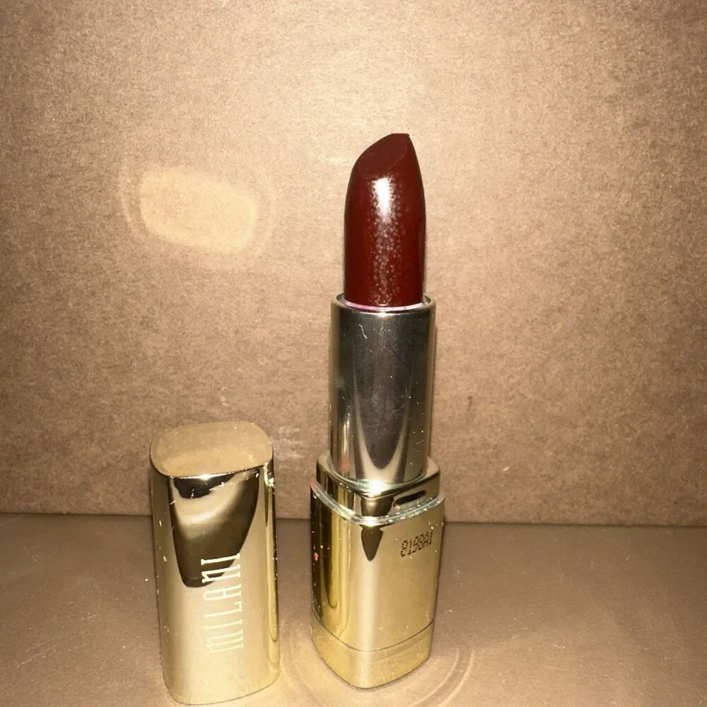 Milani Color Statement Lipstick 93 Red After Dark, brown 90s grunge